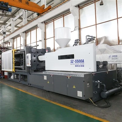 Machine d'injection de fabrication d'assiettes plates carrées en plastique pour restaurant